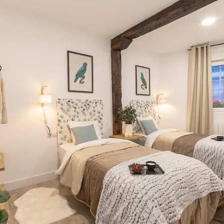 River In The Heart Of Ebi-01297 Apartman